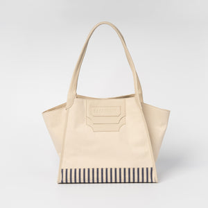 Cassis Tote White Accents