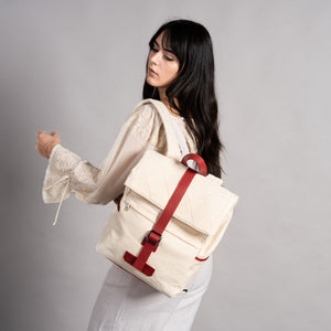 Cassis Backpack Red Accent